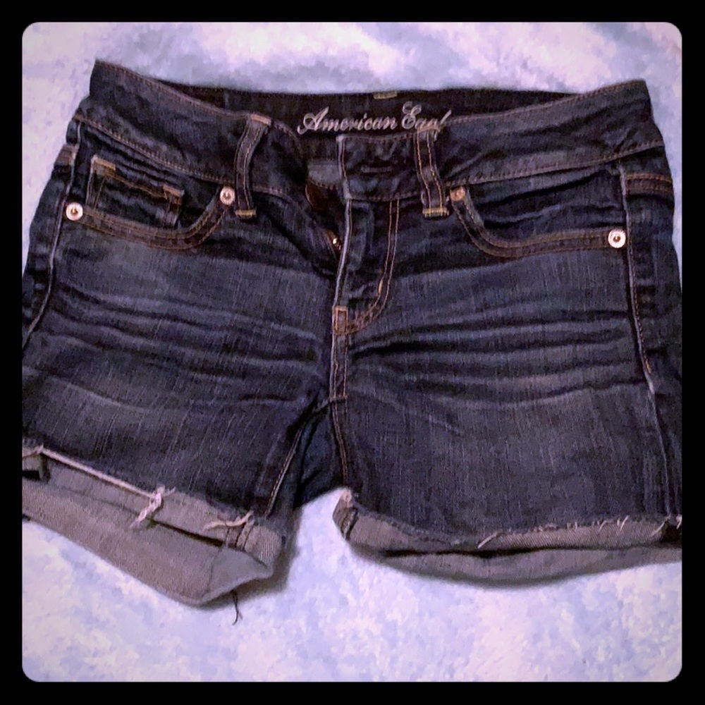 Citt off stretchy shorts
